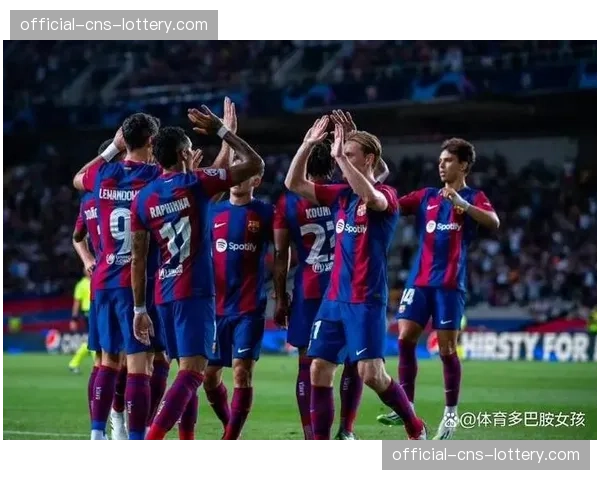 欧冠战报：巴萨2-1那不勒斯，赛后分析指出混合防守是取胜关键